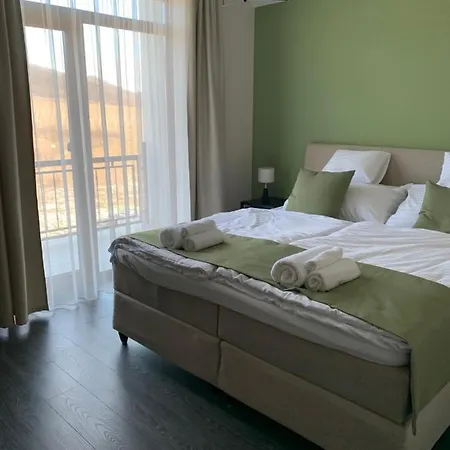 Bed & Breakfast Somos Panzio
